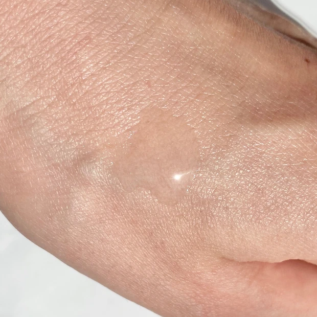 【検証】メイクが落ちない⁉︎話題のマスク対策コスメを試してみた。《アンプリチュード　リップコート/KOSE メイクキープミスト》_3_2