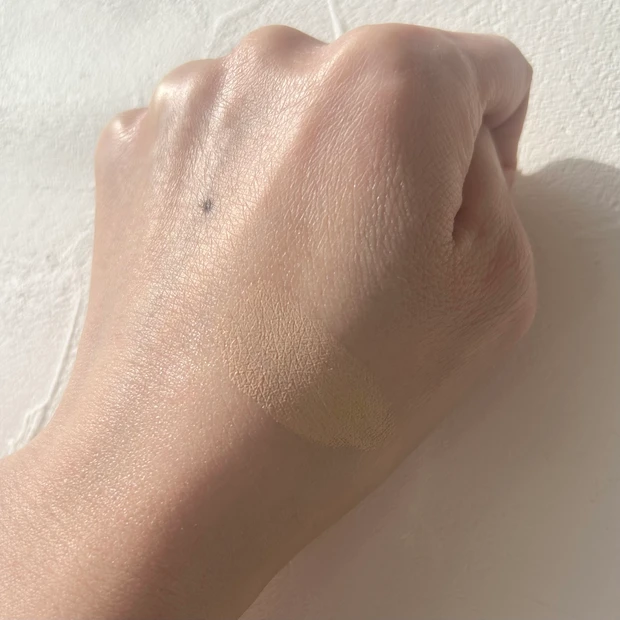 ナチュラル ロングウェア ファンデーション04788 スウォッチ