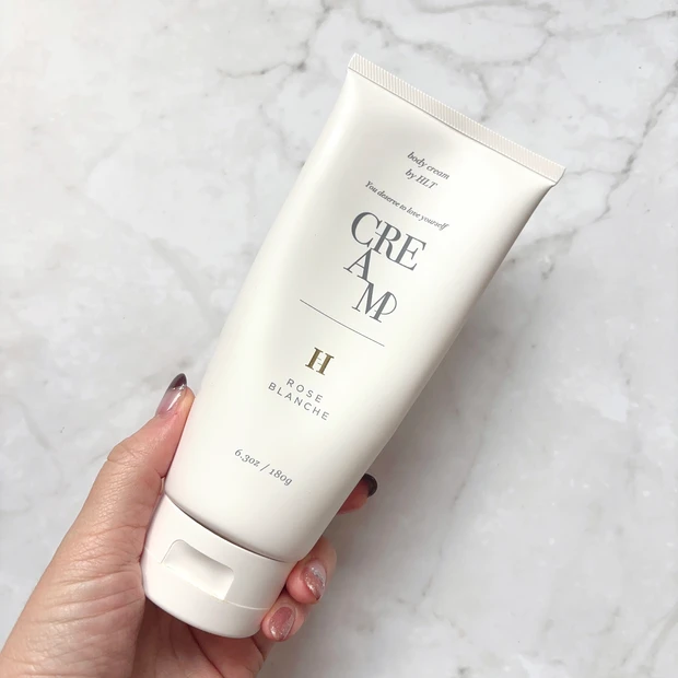 SENSUAL RICH BODY CREAM - ROSE BLANCHE -のパッケージ