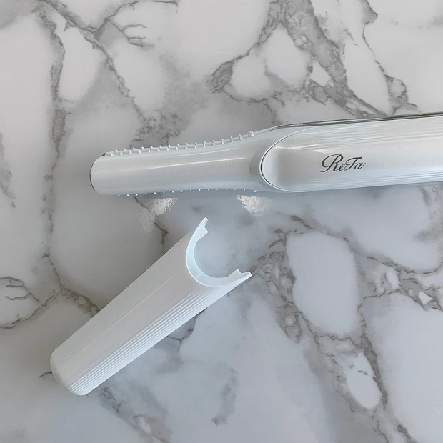 いつでもどこでも簡単綺麗！軽量コードレスなヘアアイロン【ReFa】自由自在に楽しむこなれ感で、お洒落を楽しむ夏に！(動画付き)_2_2