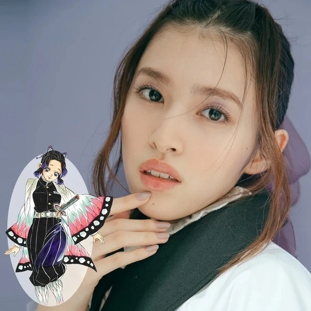 ハロウィンメイク! 『鬼滅の刃』胡蝶しのぶ なりきりメイク 紫アイメイク