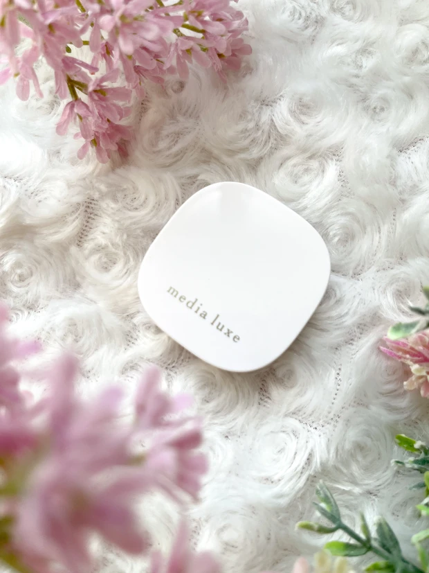 忙しい新生活のお助けアイシャドウ！指スワイプで可愛いをつくる_2