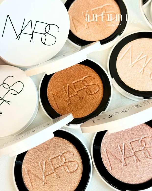 【送料込み】 NARS ナーズ ハイライト 新作 03959 サンプル付き 送料込み】 NARS ナーズ ハイライト 新作 03959 サンプル付き