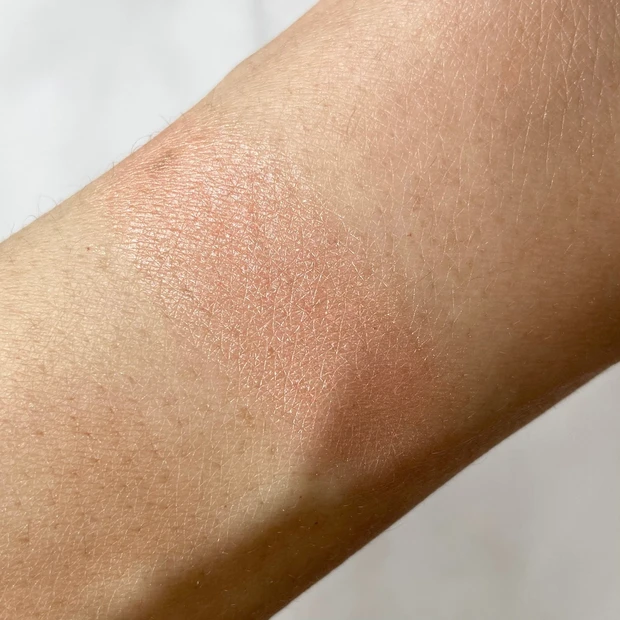 【CANMAKE 秋新作コスメ】
大人気のクリームチークを、既存色もまじえて、秋新色をレビュー!!_6_2