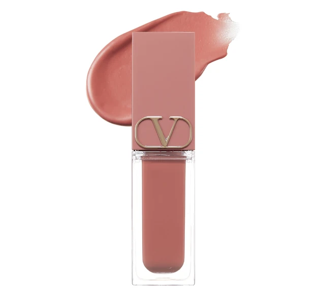 人気アーティストならこう組み合わせる
『受賞コスメ』でベストメイク 
 PhotoGallery_1_5