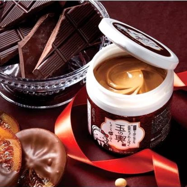 スキンケアにもバレンタイン!冬限定「豆乳ちょこれーとぱっく玉の輿 しょこら de こぽん」