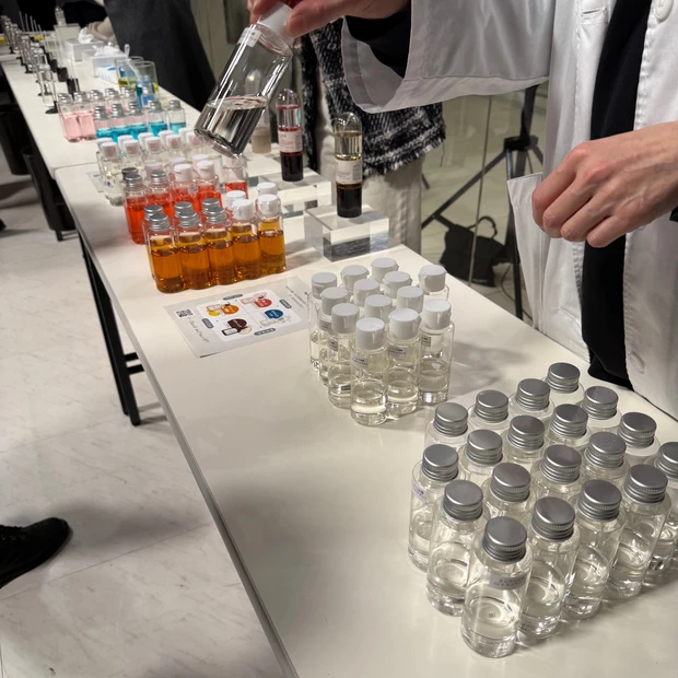 動く!マキアサロン美容バスツアー