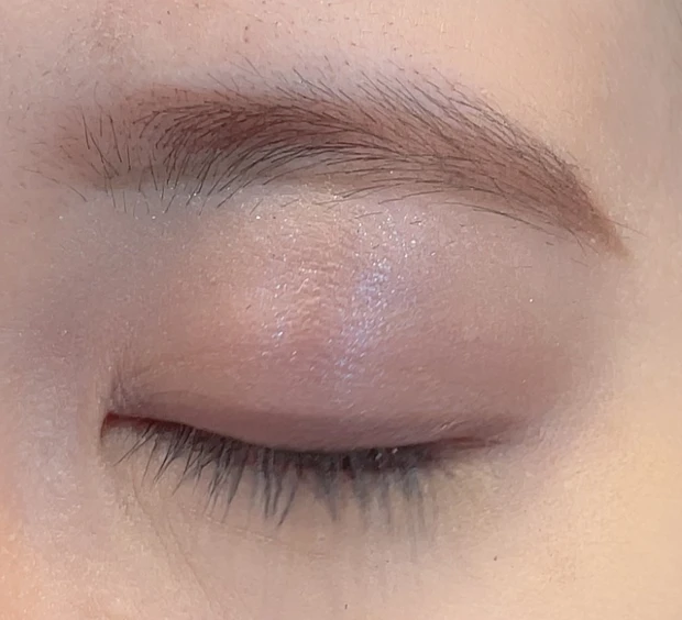 ザ アイシャドウ パレット 104のスウォッチ③