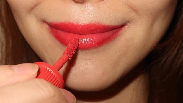 【宮脇咲良ちゃんもご愛用！韓国コスメ♡ティントリップ】peripera インク エアリー ベルベット 04 pretty Pink_5