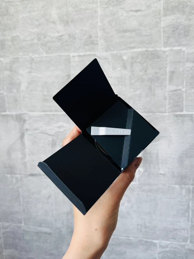 KANEBOのクリーム イン デイ Ⅱのスパチュラ