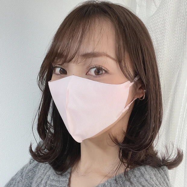 ユニクロ　マスク　不織布　エアリズム3Dマスク　血色マスク　不織布マスク
