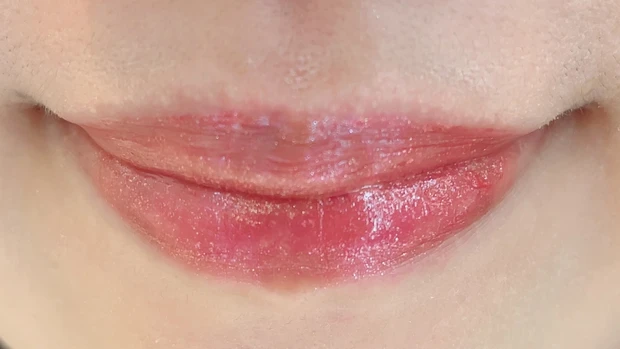 スナイデルビューティーのリップメイク