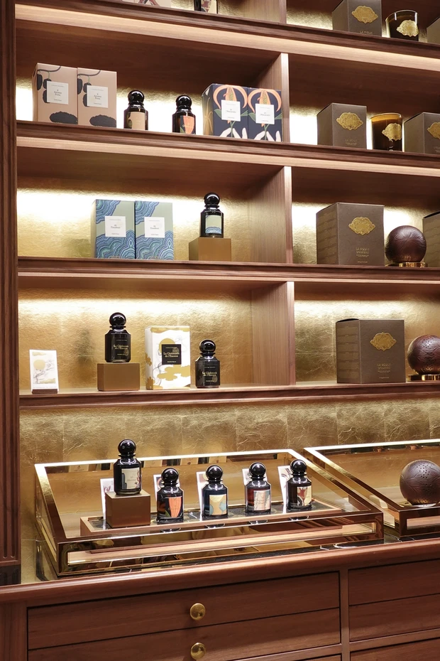 【2025年日本再上陸】ラルチザン パフューマーを再び。表参道で出会った“シャッセ オ パピオン エクストリーム”_3_3