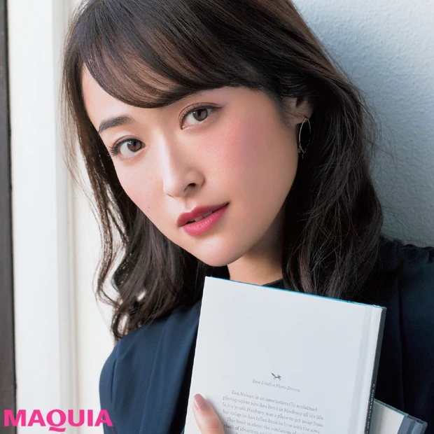 1つでメリハリ顔に!? バレずに小顔になれる新作ファンデ3品