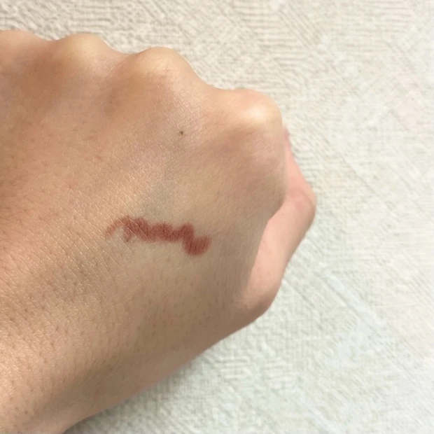 もう手放せない！影を付けるだけでなりたい唇が完成しちゃう♡【セザンヌ 影色リップメイカー】_2