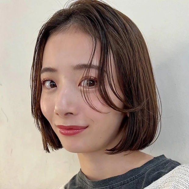 ボブ ヘア 髪型 ヘアスタイル 大人 前髪なし 30代 40代