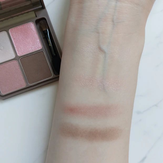 ピンクスワン スウォッチ