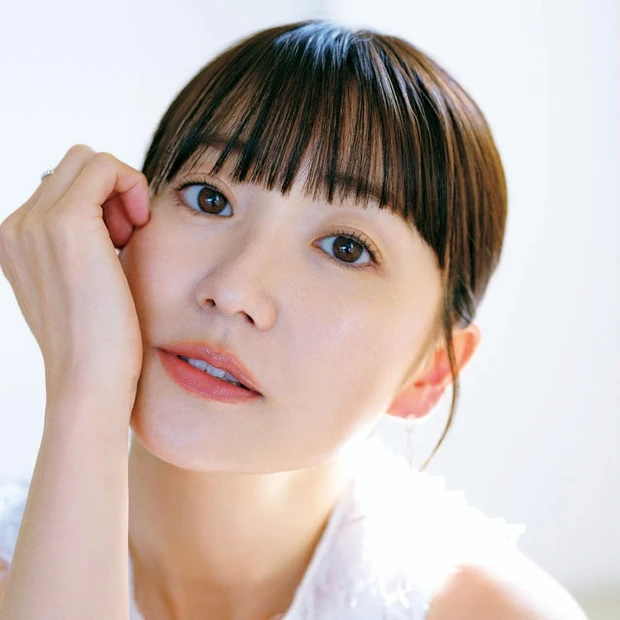 タイパ美容を極める大島優子さんをつくるもの。身体はセルフケア一択、ヘアは高機能アイテムを駆使