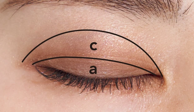 【奥二重メイク 塗り方】ルナソル アイカラーレーションN 01