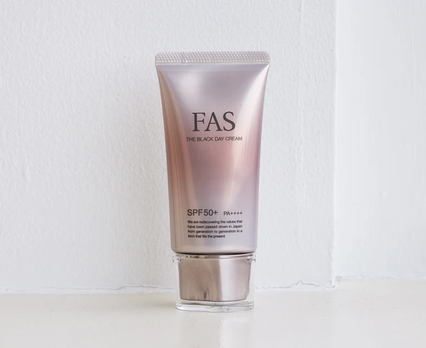 FAS ザ ブラック デイ クリーム 