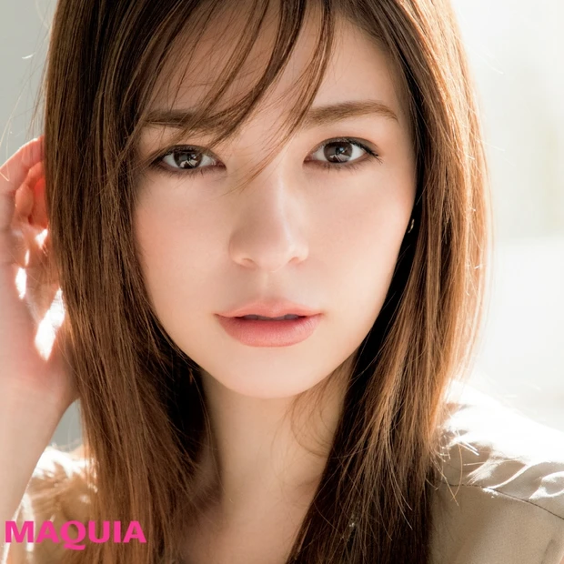 10色セット! ルナソルの神ベージュパレットで、彫り深ワントーンメイク