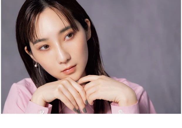 カーキ眉ならクール＆カジュアル