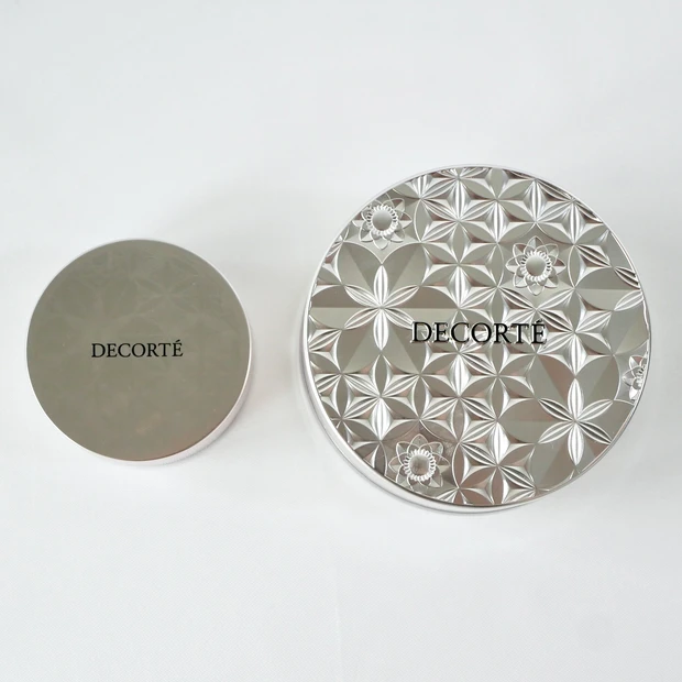 コスメデコルテ　フェイスパウダー　ミニサイズ