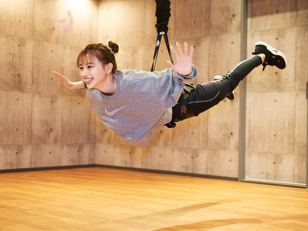 山本舞香さんの体幹がすごかった! オランダ発アジア初上陸「バンジースーパーフライ」で冬太りを解消