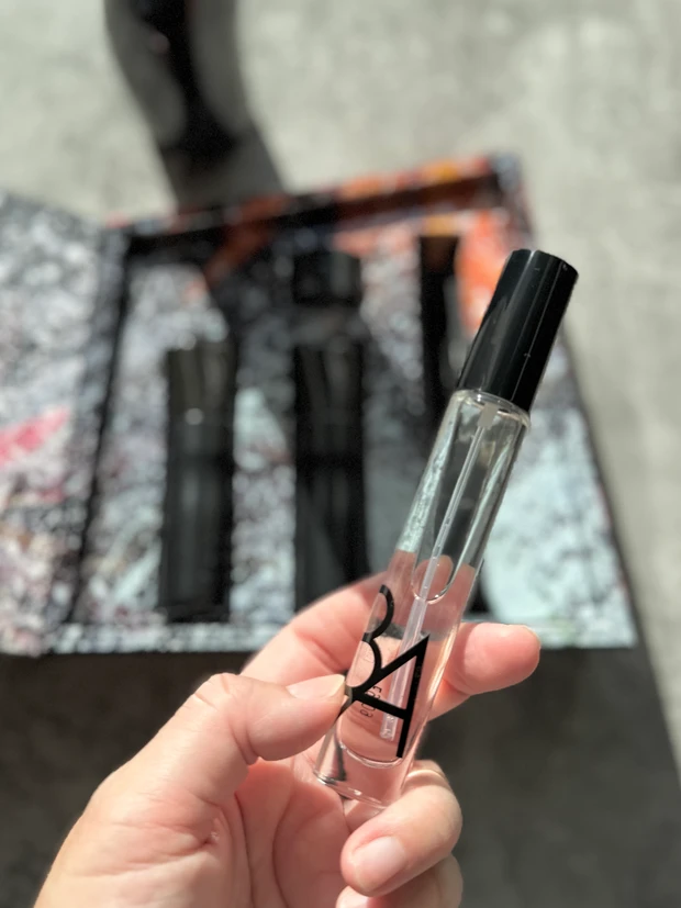 【クリスマスコフレ2025】第七世代！POLA B.A シンボリックコレクション / ローション・ミルク・クリームの下半期ベスコス受賞スキンケアシリーズ！ホリデー限定オーデコロンも【レビュー】_4