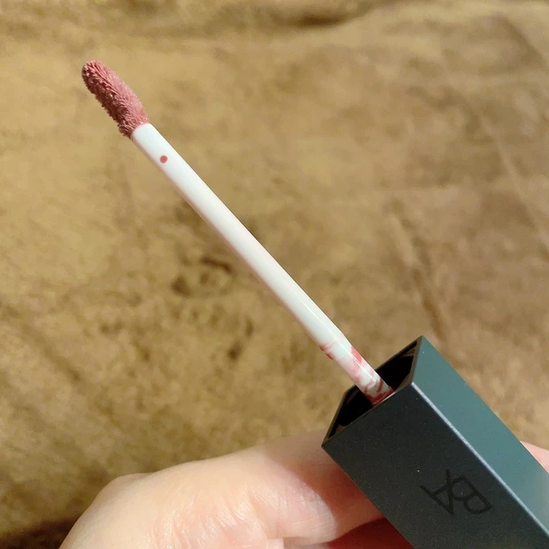 唇に自然な艶を♡【B.A カラーズ リップグロス】_2_2