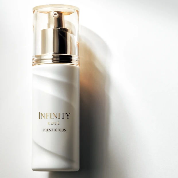 「インフィニティ」の新乳液でたるみレス肌へ! 輪郭の引き締めにアプローチ