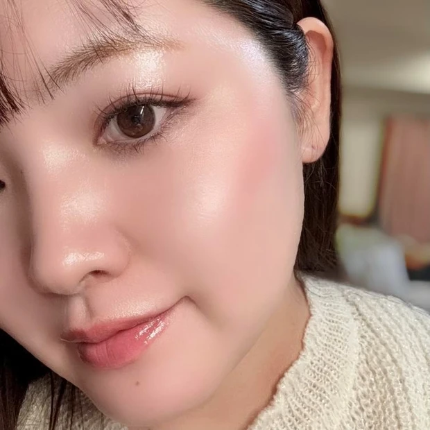 レイヤード フルリ チーク PK-6 ポピーコーラルのスウォッチ 口コミ