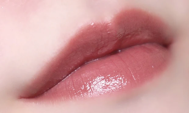 Laka(ラカ) ボンディンググロウリップスティック 202 ブルべ夏 イエべ秋