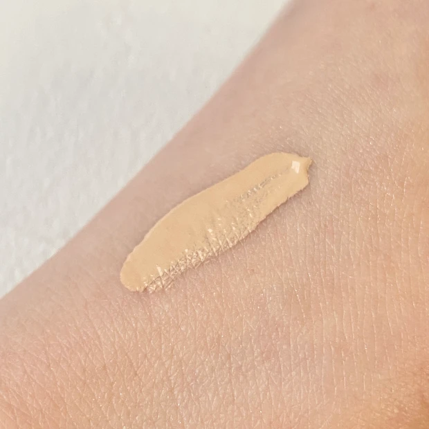 エトヴォス　リキッドファンデ