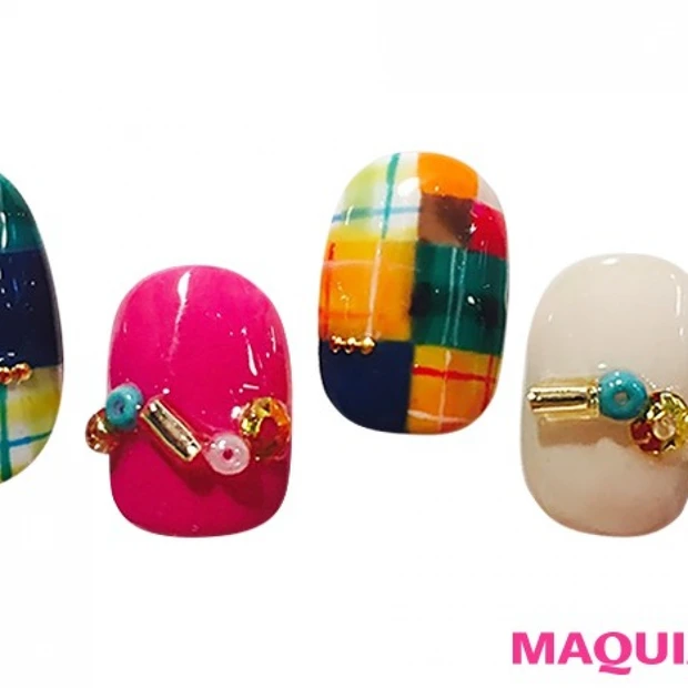 秋冬の鉄板ネイル「タータンチェック」は質感やカラーでとことん遊ぶ！