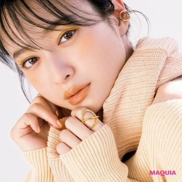 【おすすめのイエローアイシャドウ③】SUQQU シグニチャー カラー アイズ 07、10_SUQQU シグニチャー カラー アイズ 07を使ったイエローメイク_1