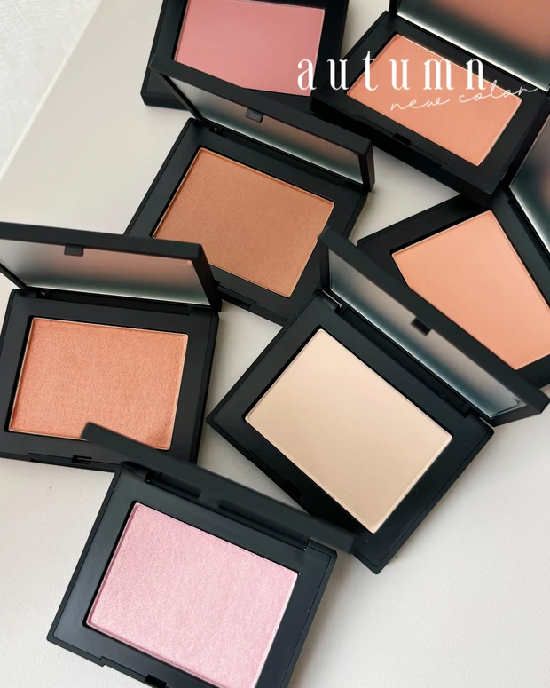 NARS チーク 限定 NARSの秋新色チークをスウォッチ！ 7色のアジア限定シェードが