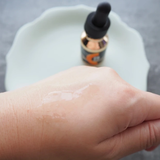 【マスク生活の肌ゆらぎに】ビタミンC美容液のパイオニア［オバジC25セラム NEO］毛穴・ザラつき・キメの乱れ…気になる肌悩みに即効ケアを【ベスコス殿堂入り】_5