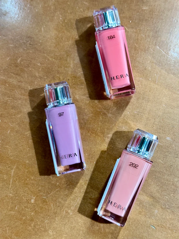 HERA センシュアルフィッティンググロウティント