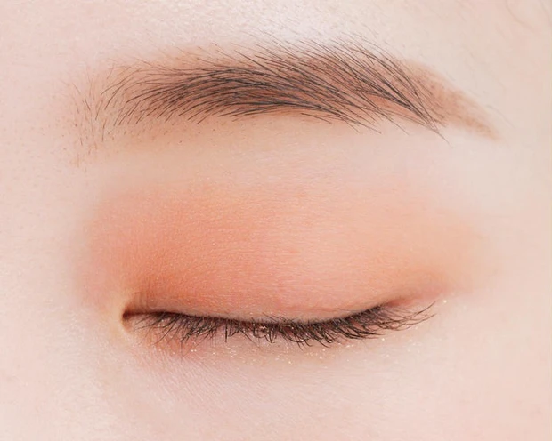 【初心者さん向け】アイシャドウの塗り方特集!基本から応用までプロの解説付きでご紹介_19_2