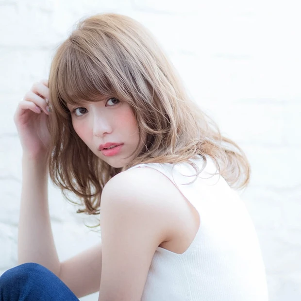 11トーンの髪色 クリームベージュ