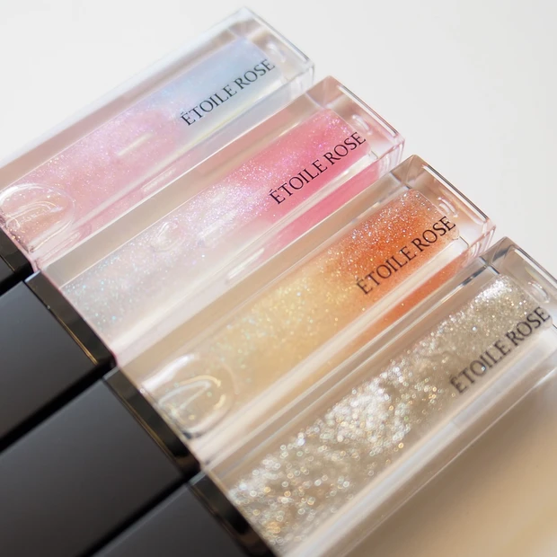 「エトワルローズ 3Dオイルリップ」のラメ感