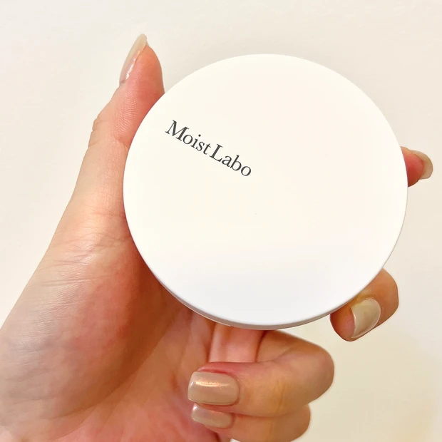 【夏ファンデーション】粉感ゼロ!?万年乾燥肌の私がおすすめしたい「モイストラボ パウダレスフィット ファンデーション」徹底レビュー_1_1