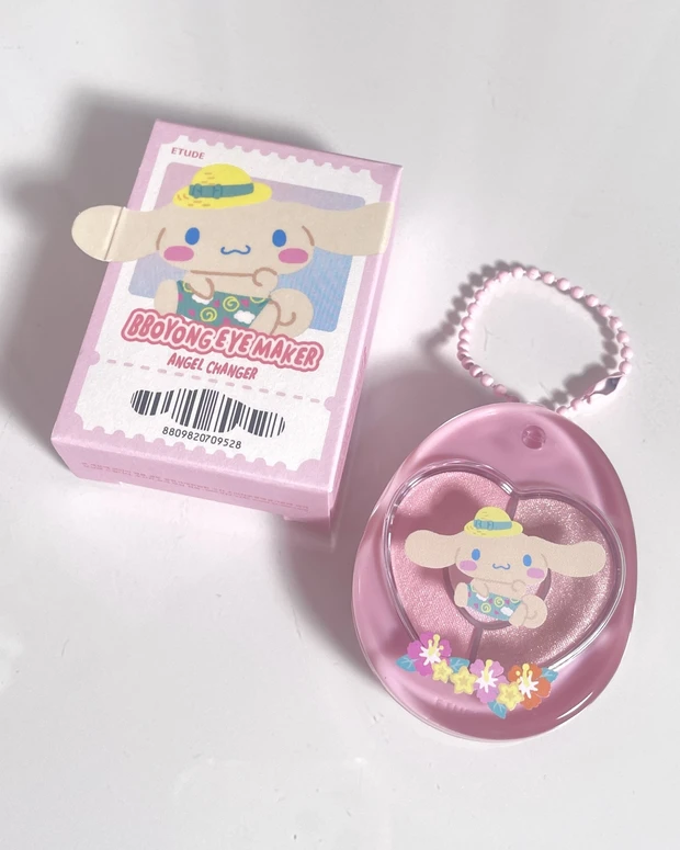 マキア サンリオコラボコスメ ETUDE(エチュード)ぽよんアイメーカー Angel Changer