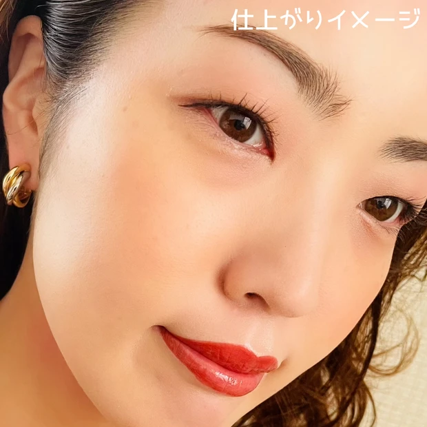 インテグレートのプロフィニッシュクッション 1 オークルを使用したメイクイメージです。