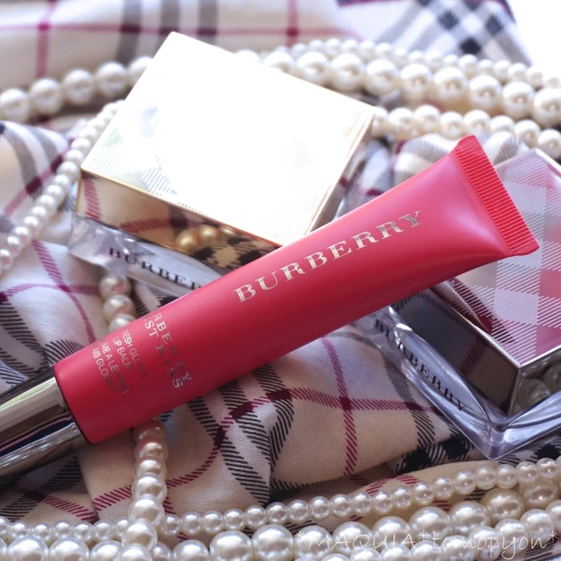 みずみずしい色付きリップバーム❤バーバリー ファーストキス❤