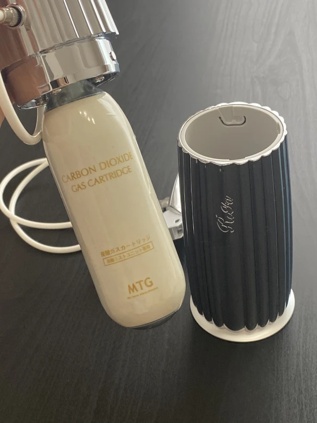 美容ギア大好きブロガーAYUがおすすめするフェイスラインが即効すっきりする秘密兵器!!!ReFaミストの効果とコスパを解説。_3