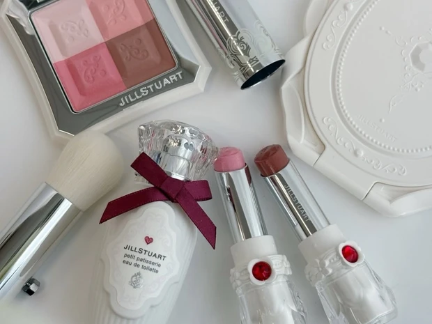 ジルスチュアート ビューティ プチパティスリー ミックスブラッシュ