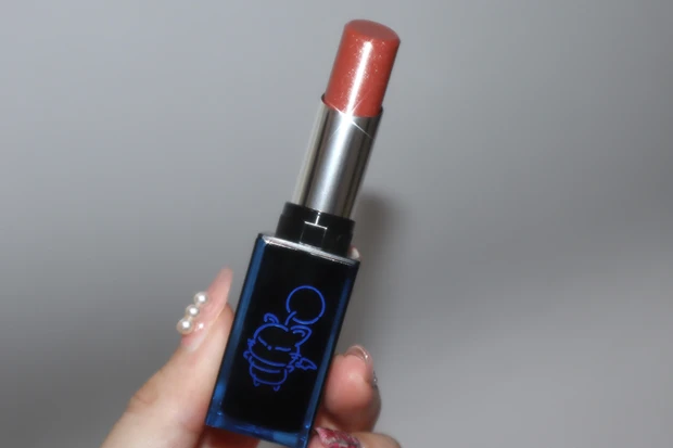 シュウウエムラ 2025 ホリデーコレクション キヌケアヌード グリーム ドーン ベージュ