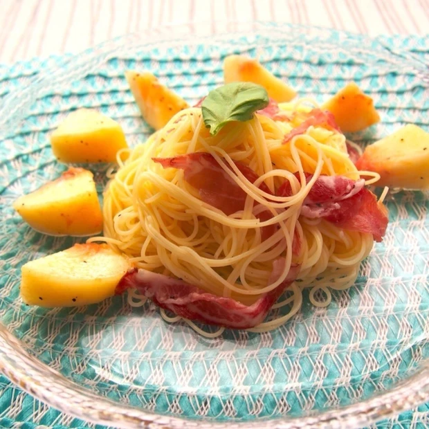 ジューシーな桃と生ハムのマリアージュ♪ 冷やして美味しい「桃と生ハムの冷…